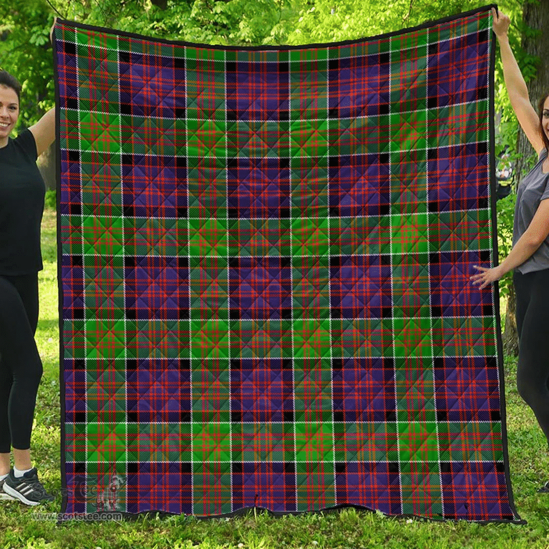 Scottish MacDonald of Clanranald Clan Tartan Quilt - Classic Scottish Plaid Tartan Plaid