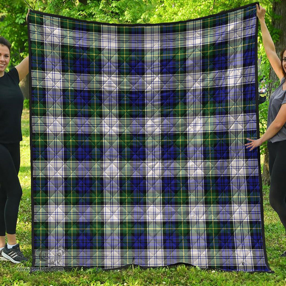 Scottish Gordon Dress Modern Clan Tartan Quilt - Classic Scottish Plaid Tartan Plaid