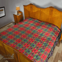 Scottish MacLean of Duart Modern Clan Tartan Quilt - Classic Scottish Plaid Tartan Plaid