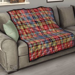 Scottish Drummond of Strathallan Clan Tartan Quilt - Classic Scottish Plaid Tartan Plaid