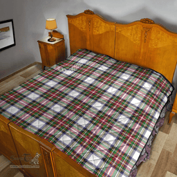 Scottish Stewart Dress Modern Clan Tartan Quilt - Classic Scottish Plaid Tartan Plaid