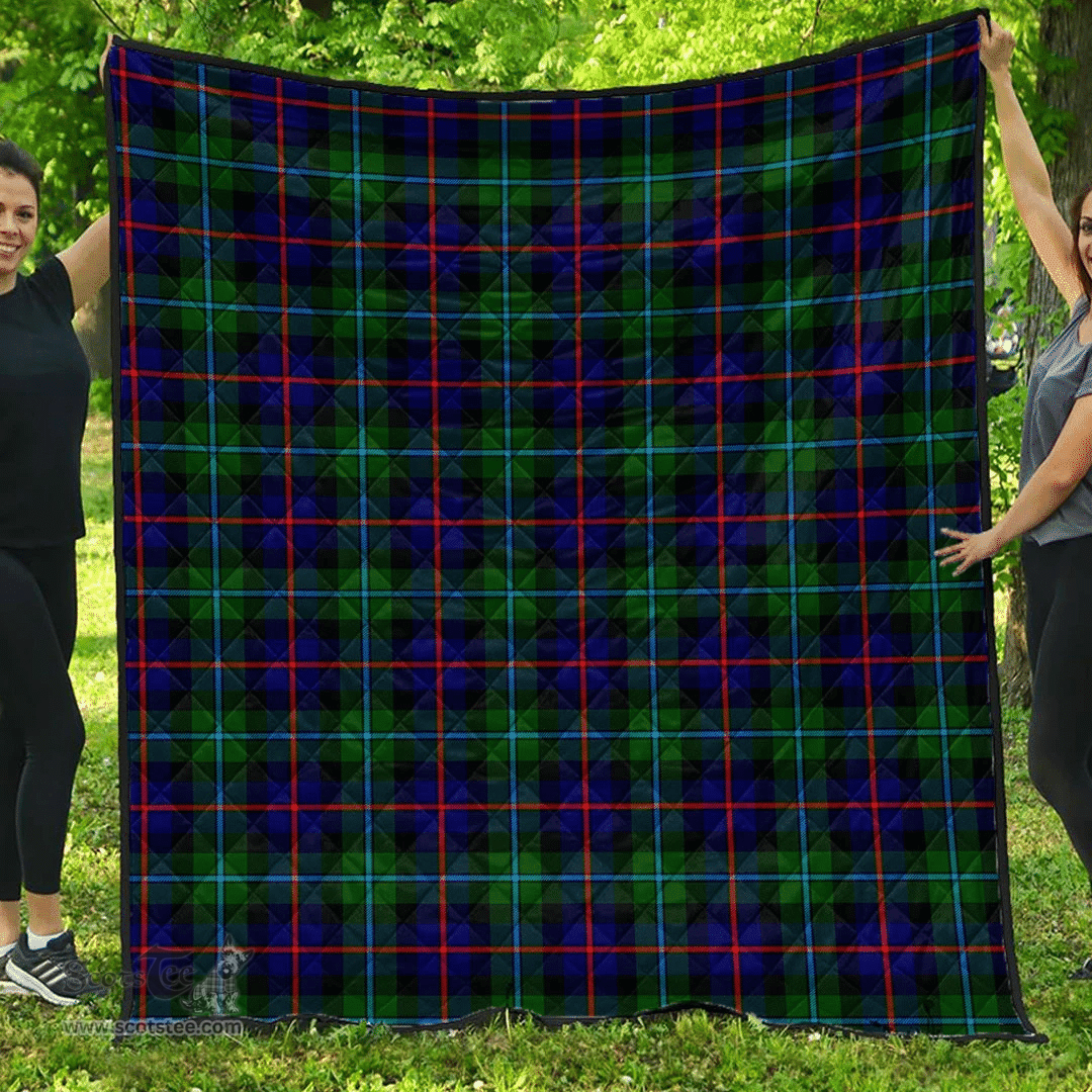 Scottish Campbell of Cawdor Modern Clan Tartan Quilt - Classic Scottish Plaid Tartan Plaid
