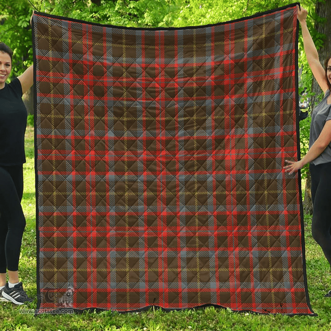Scottish MacKintosh Hunting Weathered Clan Tartan Quilt - Classic Scottish Plaid Tartan Plaid