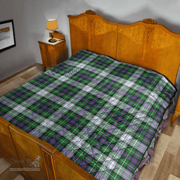Scottish MacKenzie Dress Modern Clan Tartan Quilt - Classic Scottish Plaid Tartan Plaid