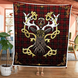 Scottish Wallace Clan Badge Tartan Celtic Deer - Tartan Plaid Quilt - Scottish Quilt Scottish Plaid Tartan Plaid - ScotsTee - scotstee.com