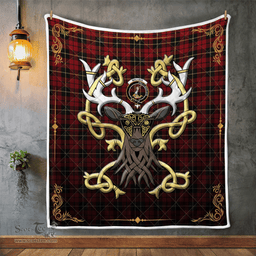 Scottish Wallace Clan Badge Tartan Celtic Deer - Tartan Plaid Quilt - Scottish Quilt Scottish Plaid Tartan Plaid - ScotsTee - scotstee.com