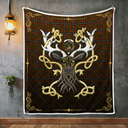 Scottish Seton Clan Badge Tartan Celtic Deer - Tartan Plaid Quilt - Scottish Quilt Scottish Plaid Tartan Plaid - ScotsTee - scotstee.com