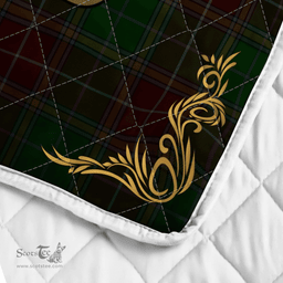 Scottish Baxter Clan Badge Tartan Celtic Deer - Tartan Plaid Quilt - Scottish Quilt Scottish Plaid Tartan Plaid - ScotsTee - scotstee.com