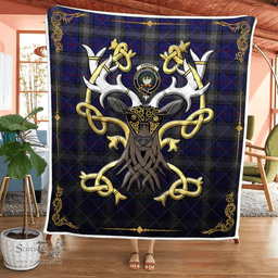 Scottish Kinnaird Clan Badge Tartan Celtic Deer - Tartan Plaid Quilt - Scottish Quilt Scottish Plaid Tartan Plaid - ScotsTee - scotstee.com
