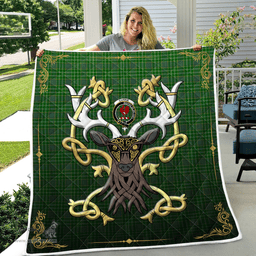 Scottish Currie Or Curry Clan Badge Tartan Celtic Deer - Tartan Plaid Quilt - Scottish Quilt Scottish Plaid Tartan Plaid - ScotsTee - scotstee.com