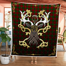 Scottish Auchinleck Or Affleck Clan Badge Tartan Celtic Deer - Tartan Plaid Quilt - Scottish Quilt Scottish Plaid Tartan Plaid - ScotsTee - scotstee.com