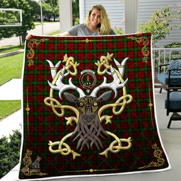 Scottish Auchinleck Or Affleck Clan Badge Tartan Celtic Deer - Tartan Plaid Quilt - Scottish Quilt Scottish Plaid Tartan Plaid - ScotsTee - scotstee.com