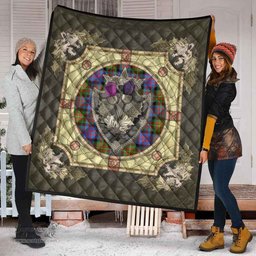 Scottish Carnegie Ancient Clan Scottish Plaid Tartan Quilt - Crystal Thistle Shield Scottish Plaid Tartan Plaid - ScotsTee - scotstee.com