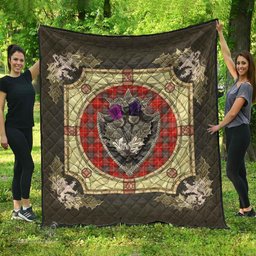 Scottish Fraser Weathered Clan Scottish Plaid Tartan Quilt - Crystal Thistle Shield Scottish Plaid Tartan Plaid - ScotsTee - scotstee.com