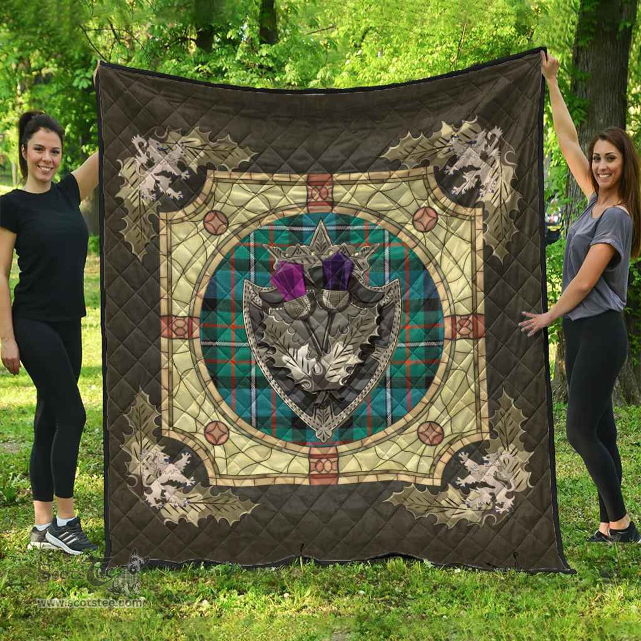 Scottish Ferguson Ancient Clan Scottish Plaid Tartan Quilt - Crystal Thistle Shield Scottish Plaid Tartan Plaid - ScotsTee - scotstee.com