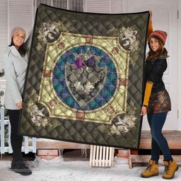 Scottish Douglas Modern Clan Scottish Plaid Tartan Quilt - Crystal Thistle Shield Scottish Plaid Tartan Plaid - ScotsTee - scotstee.com
