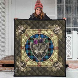 Scottish Guthrie Ancient Clan Scottish Plaid Tartan Quilt - Crystal Thistle Shield Scottish Plaid Tartan Plaid - ScotsTee - scotstee.com