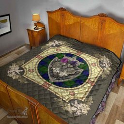 Scottish Dundas Modern Clan Scottish Plaid Tartan Quilt - Crystal Thistle Shield Scottish Plaid Tartan Plaid - ScotsTee - scotstee.com