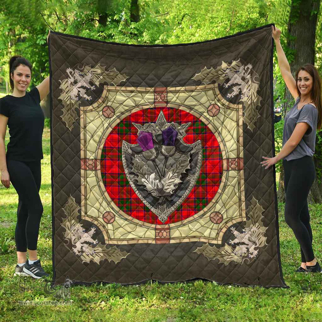 Scottish Grant Modern Clan Scottish Plaid Tartan Quilt - Crystal Thistle Shield Scottish Plaid Tartan Plaid - ScotsTee - scotstee.com