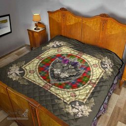 Scottish Forrester Clan Scottish Plaid Tartan Quilt - Crystal Thistle Shield Scottish Plaid Tartan Plaid - ScotsTee - scotstee.com