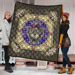Scottish Ochterlony Clan Scottish Plaid Tartan Quilt - Crystal Thistle Shield Scottish Plaid Tartan Plaid - ScotsTee - scotstee.com