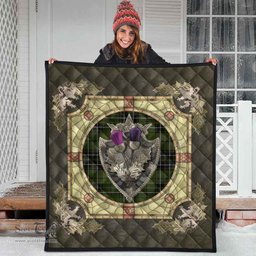 Scottish MacLean Hunting Clan Scottish Plaid Tartan Quilt - Crystal Thistle Shield Scottish Plaid Tartan Plaid - ScotsTee - scotstee.com