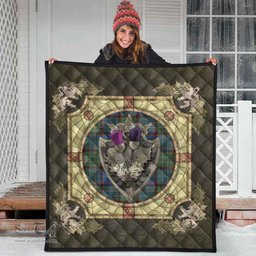 Scottish Nicolson Hunting Ancient Clan Scottish Plaid Tartan Quilt - Crystal Thistle Shield Scottish Plaid Tartan Plaid - ScotsTee - scotstee.com