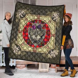 Scottish MacKillop Clan Scottish Plaid Tartan Quilt - Crystal Thistle Shield Scottish Plaid Tartan Plaid - ScotsTee - scotstee.com