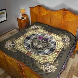 Scottish MacFarlane Black & White Ancient Clan Scottish Plaid Tartan Quilt - Crystal Thistle Shield Scottish Plaid Tartan Plaid - ScotsTee - scotstee.com