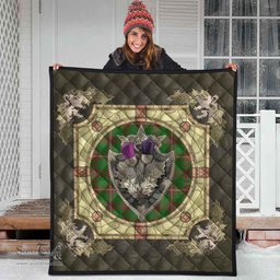 Scottish MacKinnon Hunting Modern Clan Scottish Plaid Tartan Quilt - Crystal Thistle Shield Scottish Plaid Tartan Plaid - ScotsTee - scotstee.com