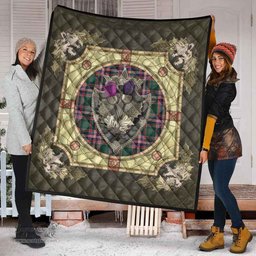 Scottish MacFarlane Hunting Modern Clan Scottish Plaid Tartan Quilt - Crystal Thistle Shield Scottish Plaid Tartan Plaid - ScotsTee - scotstee.com