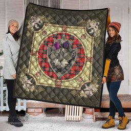 Scottish Stuart of Bute Clan Scottish Plaid Tartan Quilt - Crystal Thistle Shield Scottish Plaid Tartan Plaid - ScotsTee - scotstee.com