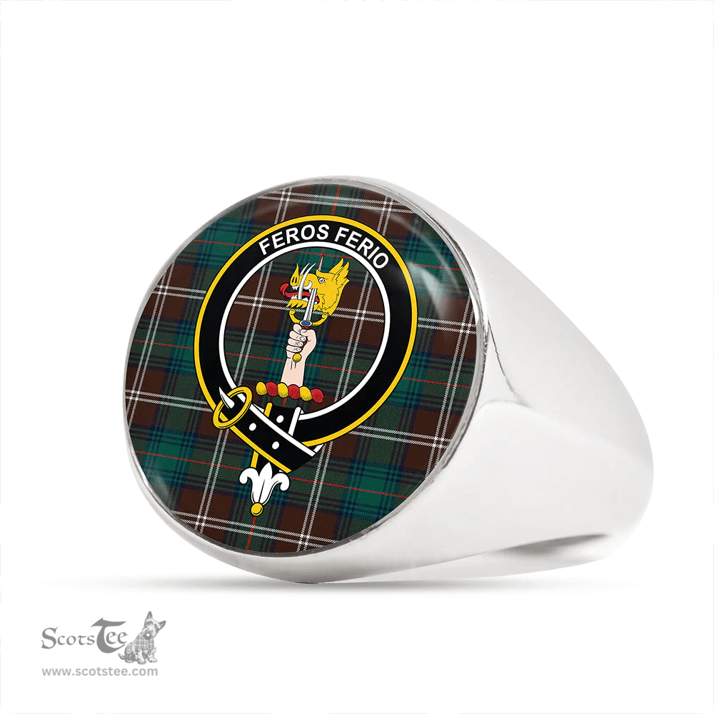 Scottish Chisholm Hunting Modern Clan Tartan Ring - Crest Classic Scottish Plaid Tartan Plaid