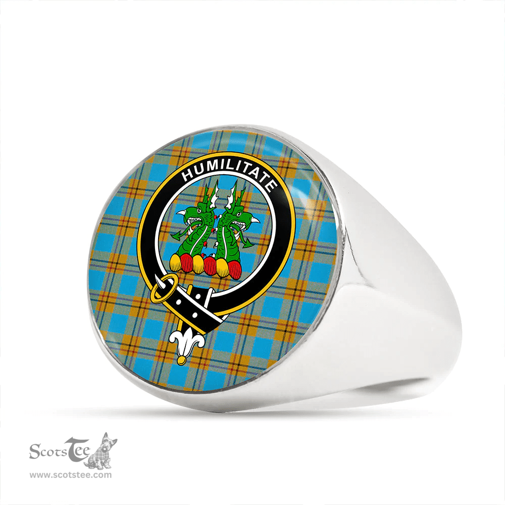 Scottish Carlisle (Carlill) Ancient Clan Tartan Ring - Crest Classic Scottish Plaid Tartan Plaid