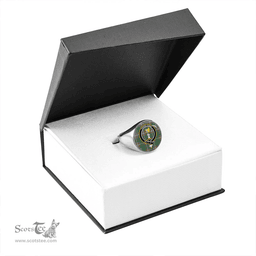 Scottish Chisholm Hunting Ancient Clan Tartan Ring - Crest Classic Scottish Plaid Tartan Plaid