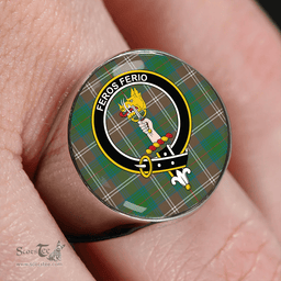 Scottish Chisholm Hunting Ancient Clan Tartan Ring - Crest Classic Scottish Plaid Tartan Plaid
