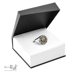 Scottish Chisholm Hunting Weathered Clan Tartan Ring - Crest Classic Scottish Plaid Tartan Plaid