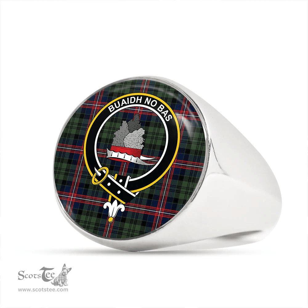 Scottish MacNeil of Colonsay (MacNeil of Barra of Colonsay) (Highland Society of London) Modern Clan Tartan Ring - Crest Classic Scottish Plaid Tartan Plaid