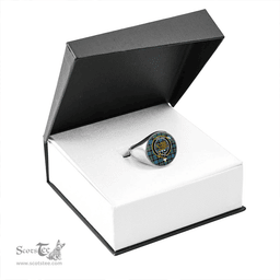 Scottish Leslie Hunting (Leslie Green) Ancient Clan Tartan Ring - Crest Classic Scottish Plaid Tartan Plaid