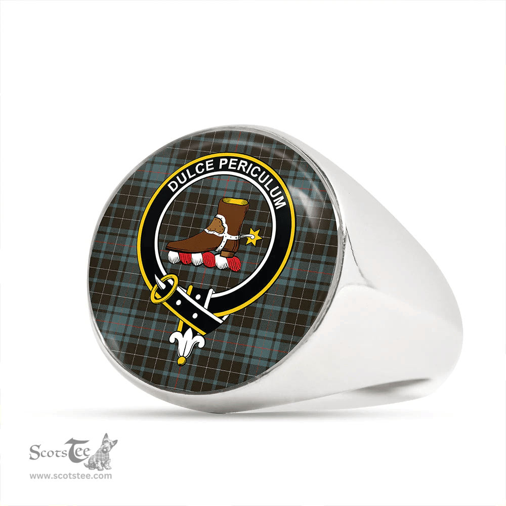 Scottish MacAulay Hunting Weathered Clan Tartan Ring - Crest Classic Scottish Plaid Tartan Plaid