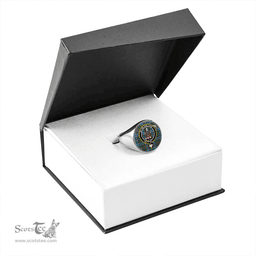 Scottish Ogilvie of Inverarity (Wilson) Ancient Clan Tartan Ring - Crest Classic Scottish Plaid Tartan Plaid