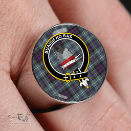 Scottish MacNeil of Colonsay (MacNeil of Barra of Colonsay) Weathered Clan Tartan Ring - Crest Classic Scottish Plaid Tartan Plaid
