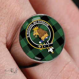 Scottish Robin Hood (MacGregor/Gregor Rob Roy Hunting) Ancient Clan Tartan Ring - Crest Classic Scottish Plaid Tartan Plaid