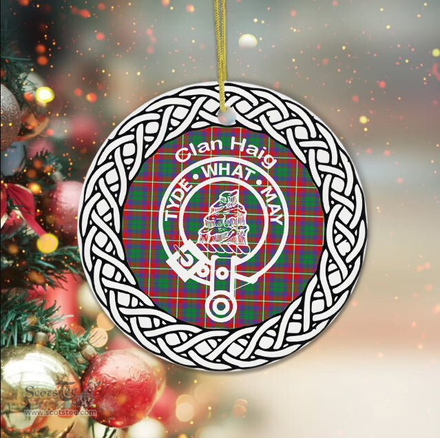 Haig Clan Tartan Crest Badge Plaid Ornament Gift. Christmas Tree Ornament Tartan Ornament Great Christmas Ornaments Gift