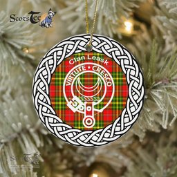 Leask Clan Tartan Crest Badge Plaid Ornament Gift. Christmas Tree Ornament Tartan Ornament Great Christmas Ornaments Gift