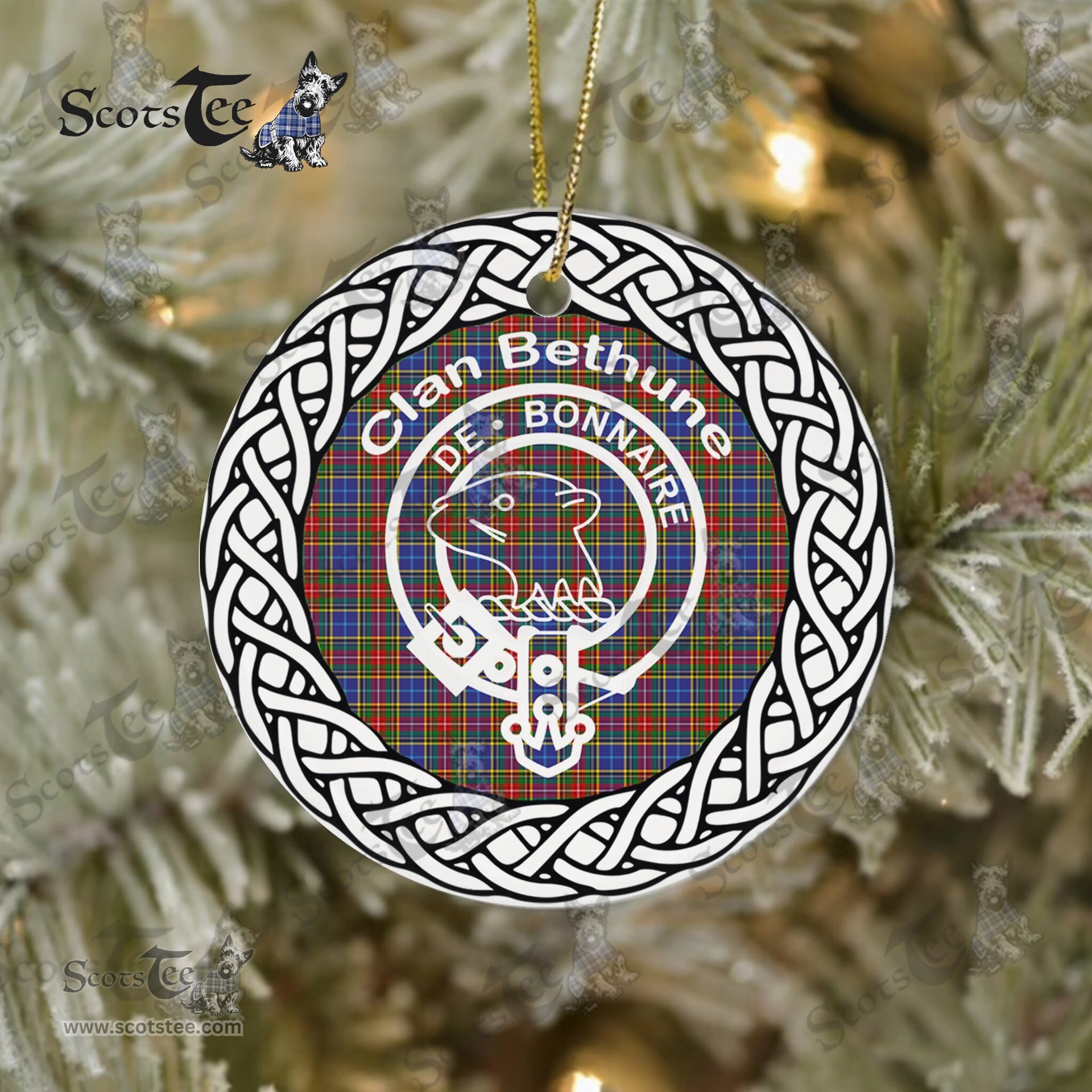 Bethune Clan Tartan Crest Badge Plaid Ornament Gift. Christmas Tree Ornament Bethune Clan Tartan Ornament Great Christmas Ornaments Gift