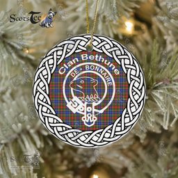 Bethune Clan Tartan Crest Badge Plaid Ornament Gift. Christmas Tree Ornament Bethune Clan Tartan Ornament Great Christmas Ornaments Gift