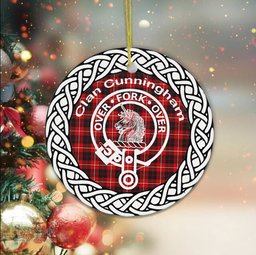 Cunningham Clan Tartan Crest Badge Plaid Ornament Gift. Christmas Tree Ornament Cunningham Clan Tartan Ornament Great Christmas Ornaments Gift