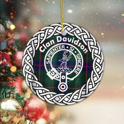 Davidson Clan Tartan Crest Badge Plaid Ornament Gift. Christmas Tree Ornament Tartan Ornament Great Christmas Ornaments Gift