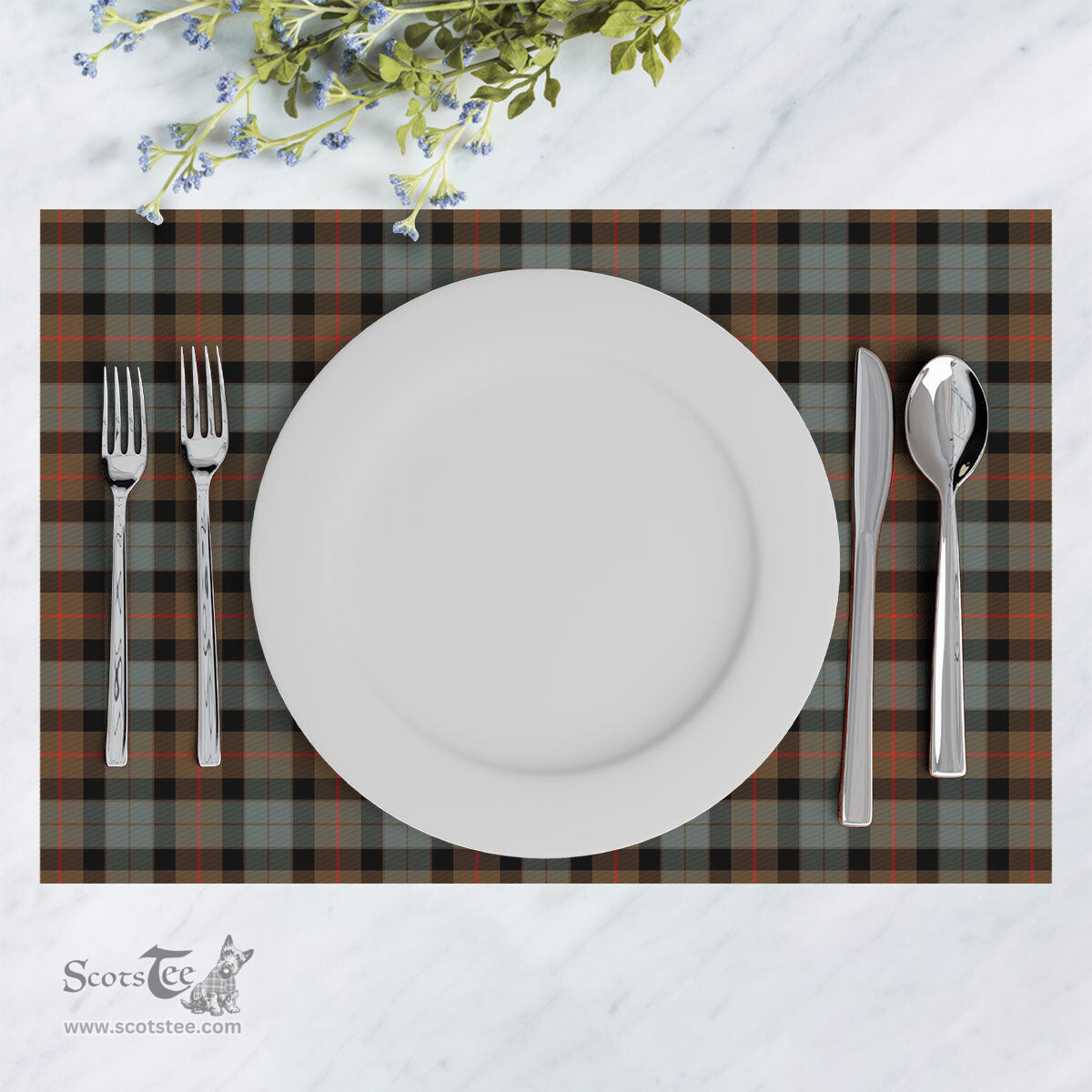 Scottish Gunn Weathered Clan Tartan Placemat - Tartan Kitchen Decor Scottish Plaid Tartan Plaid - ScotsTee - scotstee.com